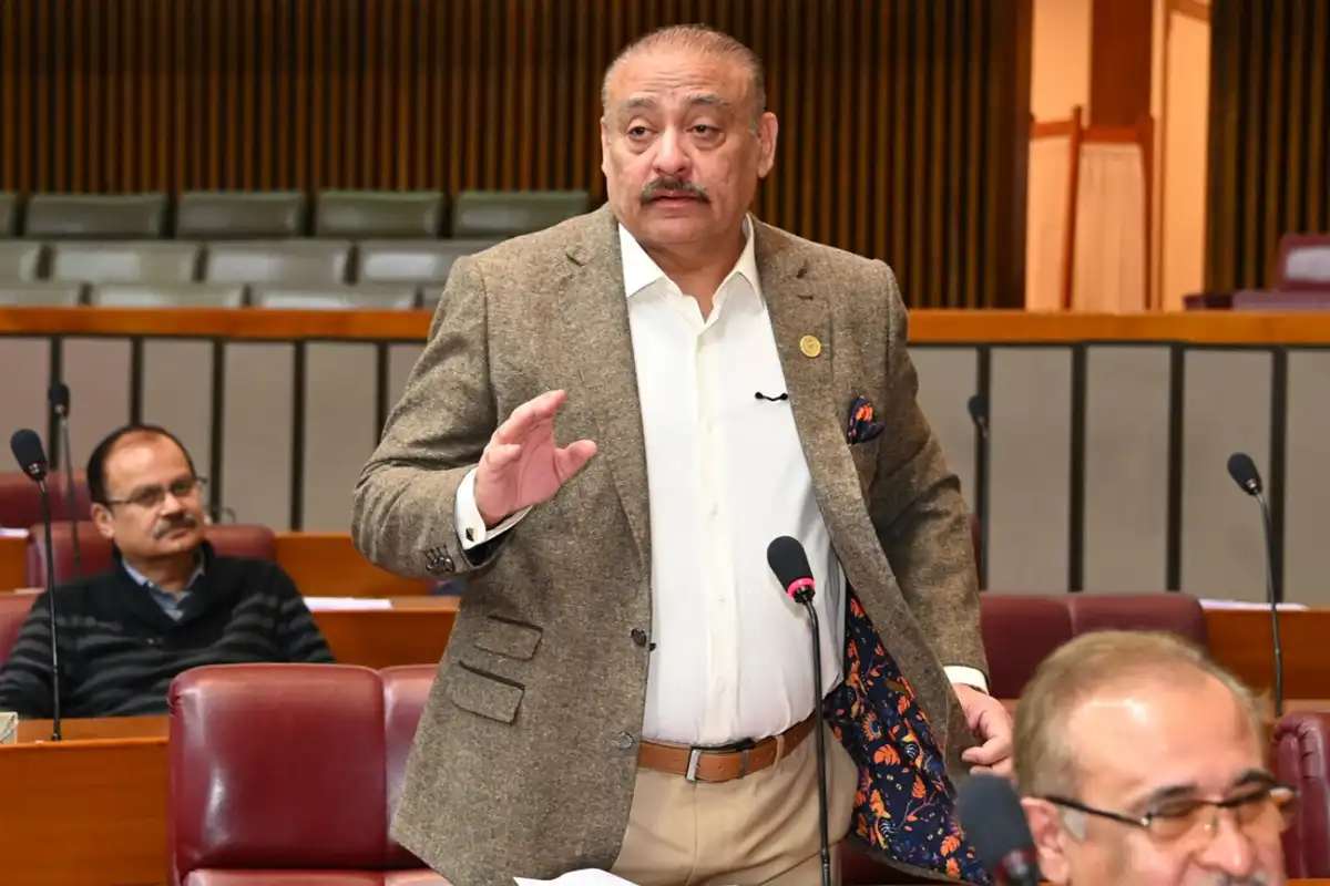 سانحہ گل پلازہ؛ غلطی ایم کیو ایم کی ہے، بلڈنگ ان کے دور میں بنی، قادر پٹیل