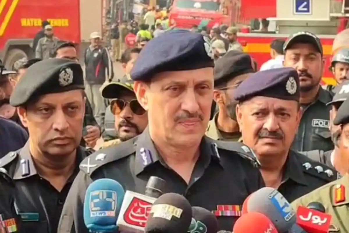 گل پلازہ آتشزدگی میں تخریب کاری کے شواہد نہیں ملے، کراچی پولیس چیف