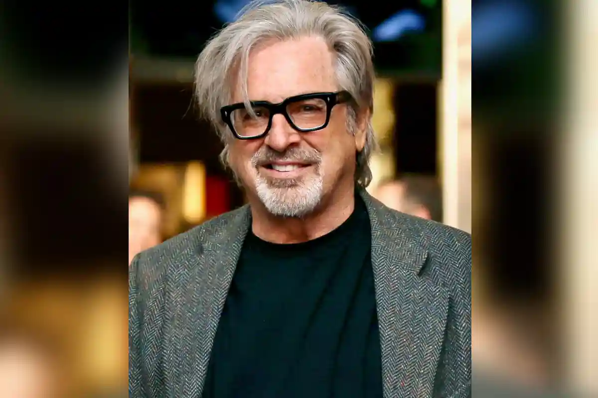 امریکی اداکار رابرٹ کیریڈین انتقال کرگئے