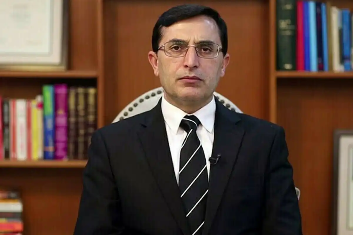 بیرسٹر گوہر کی چیف جسٹس سپریم کورٹ سے ملاقات، بانی پی ٹی آئی کی اسپتال منتقلی پر گفتگو