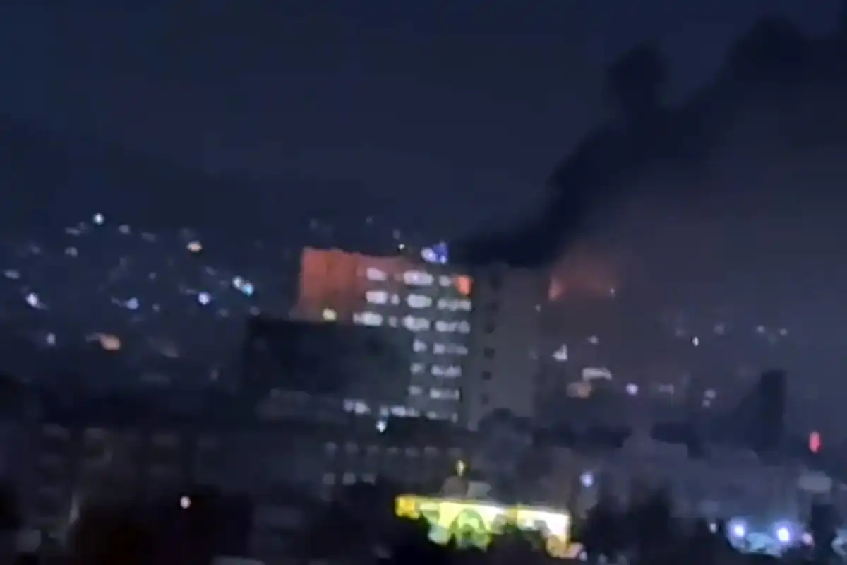 کراچی : نارتھ ناظم آباد میں گیس سلنڈر دھماکہ، ایک بچہ جاں بحق، 4 زخمی