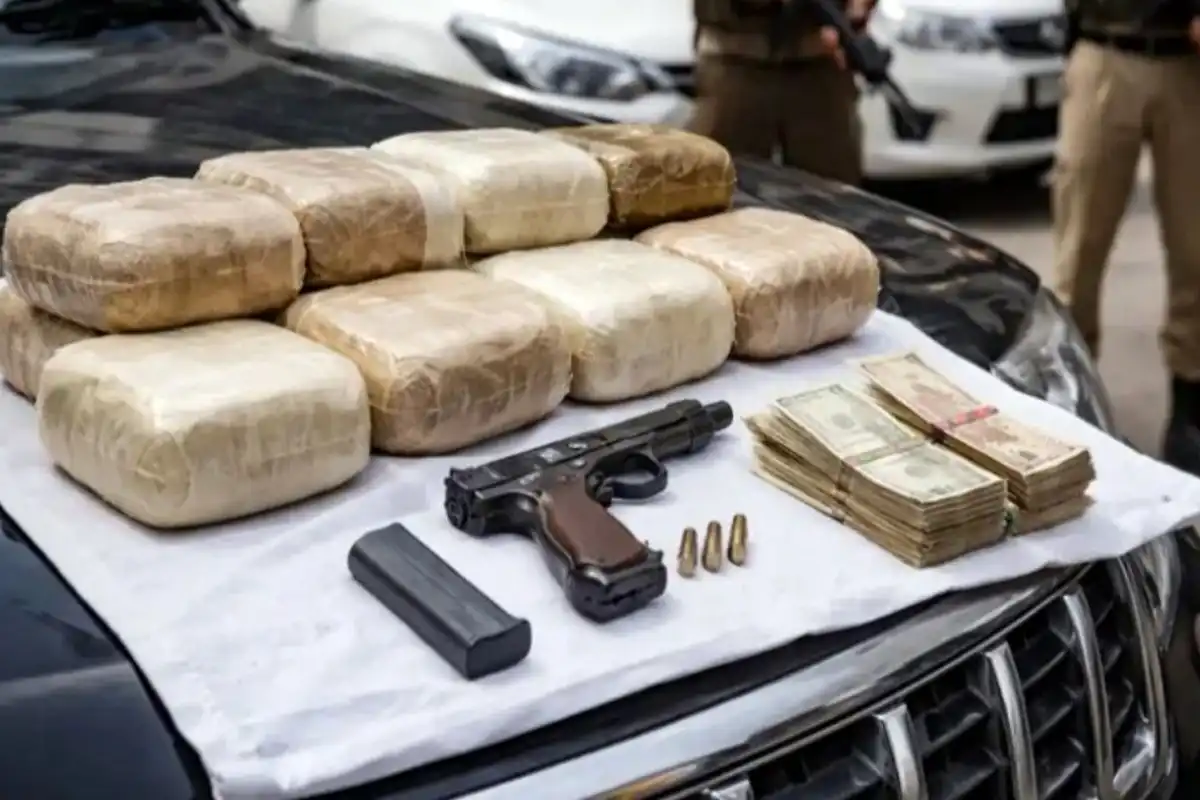 بھارت میں حاضر سروس فوجی سمیت 6 افراد ہیروئن اسمگلنگ میں گرفتار