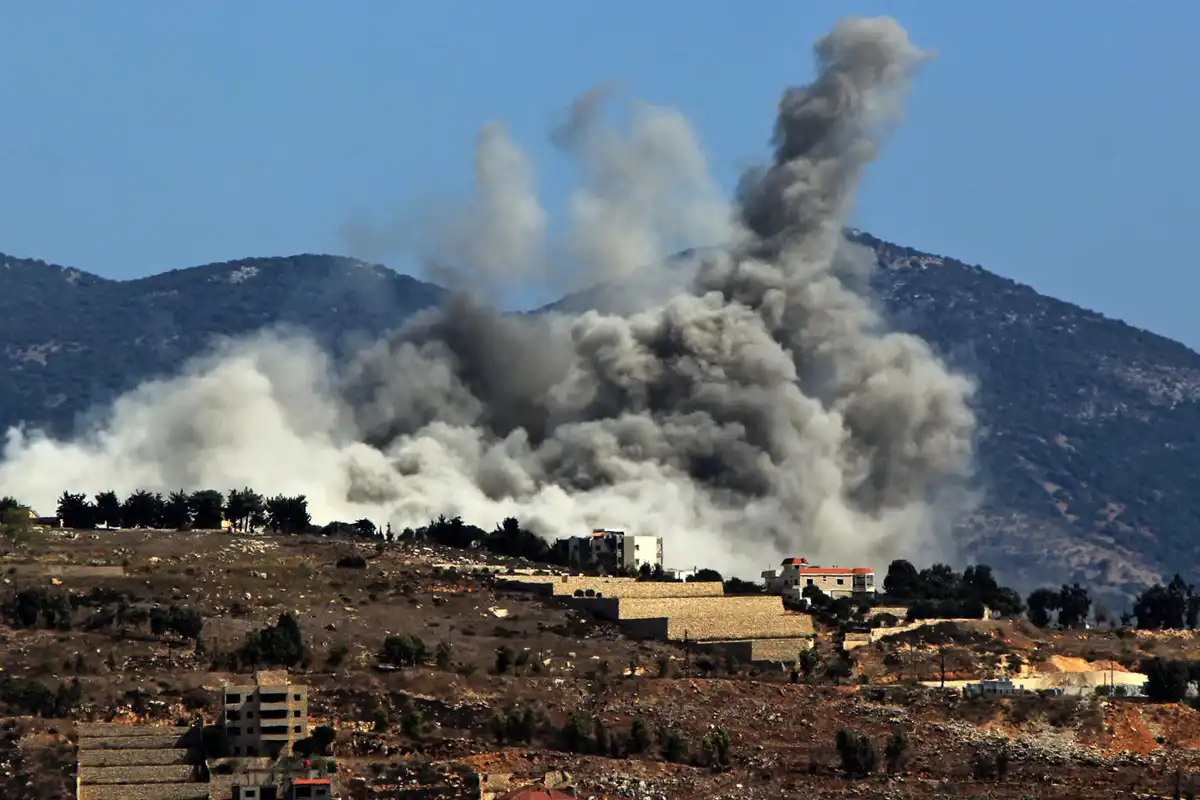 جنوبی لبنان پر اسرائیلی فضائی حملوں کی نئی لہر، متعدد علاقے نشانہ