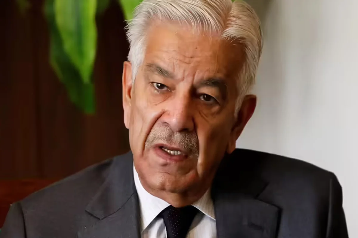 اب ہماری اور تمہاری کھلی جنگ ہے، دمادم مست قلندر ہوگا : خواجہ آصف