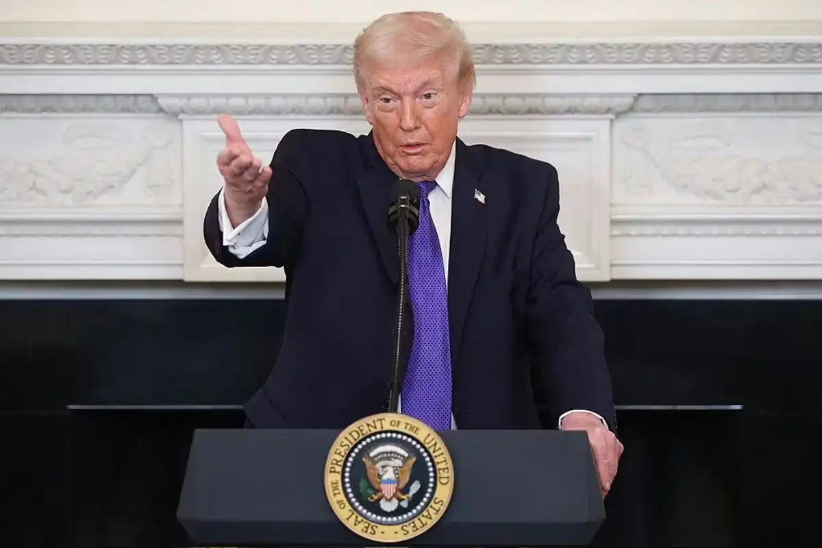 ٹرمپ کے مشیروں کا ایران پر حملے کے بجائے معیشت پر توجہ دینے کا مشورہ