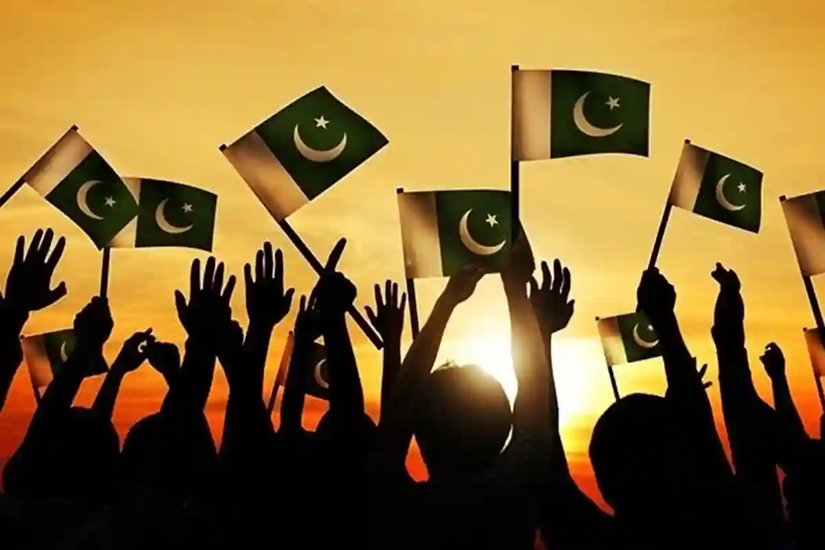 بڑی خوشخبری؟ ماہر علم نجوم کی پاکستان کے حوالے سے اہم پیشگوئی