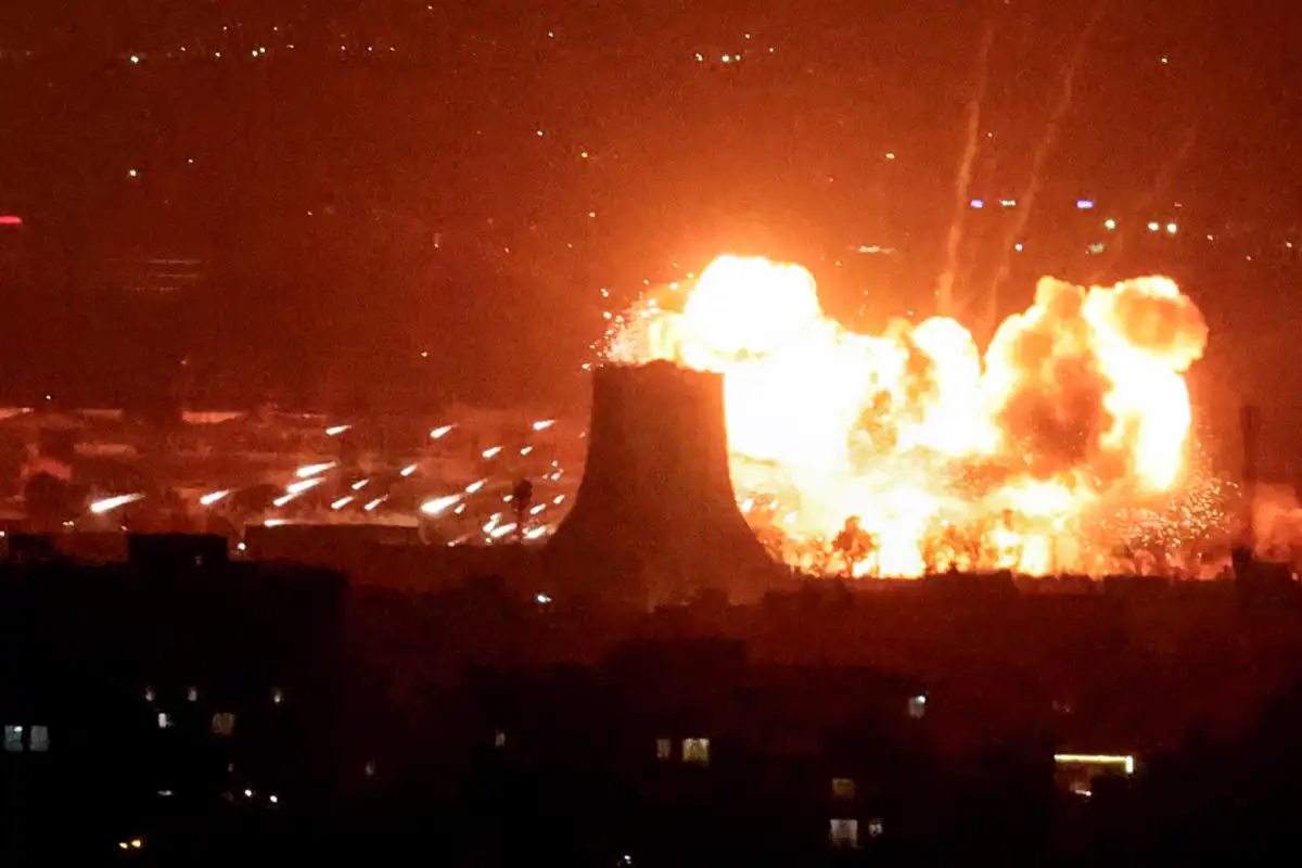 تیل تنصیبات اور پانی کے پلانٹ پر حملے، ایران نے سنگین نتائج کی وارننگ دے دی