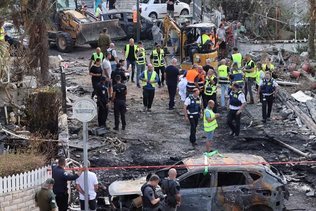 حزب اللہ کے اسرائیلی فوجیوں اور ٹینکوں پر گائیڈڈ میزائل حملے، ایک فوجی سمیت دو ہلاک