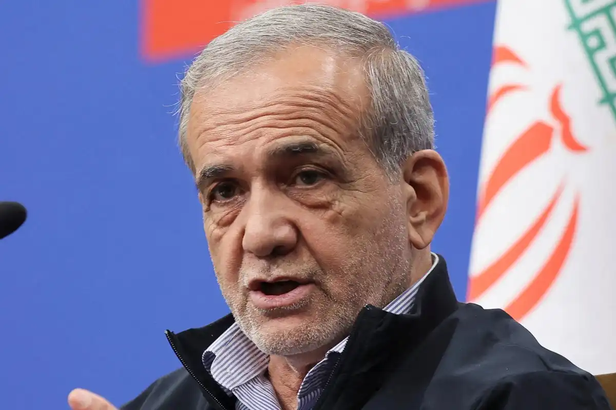 سپریم لیڈر کی شہادت کا بدلہ لینا شرعی حق اور قومی فریضہ ہے : ایرانی صدر