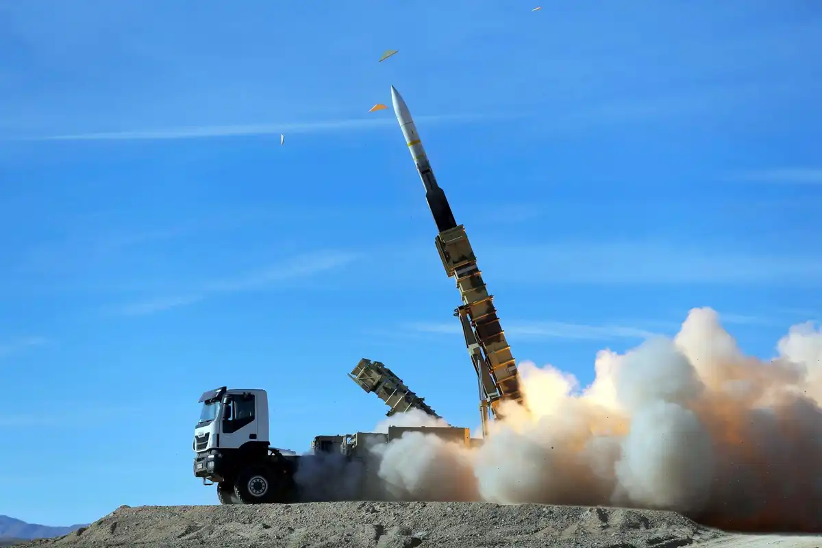 ایران کا بحرین اور امارات میں امریکی اہداف اور حیفہ میں اسرائیلی ریڈار سینٹرز پر ڈرون حملے