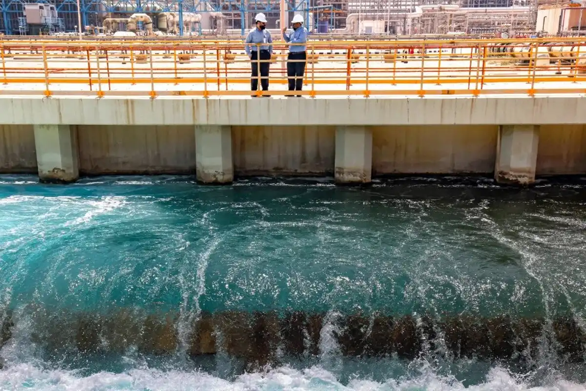 خلیجی ممالک کی کمزور رگ پانی کے پلانٹس پر ایران کا خاموش مگر خطرناک پیغام