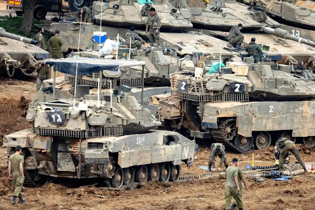 اسرائیلی حکومت کا وزارتوں کے بجٹ میں کٹوتی کرکے اربوں شیکل فوج کو دینے کا فیصلہ