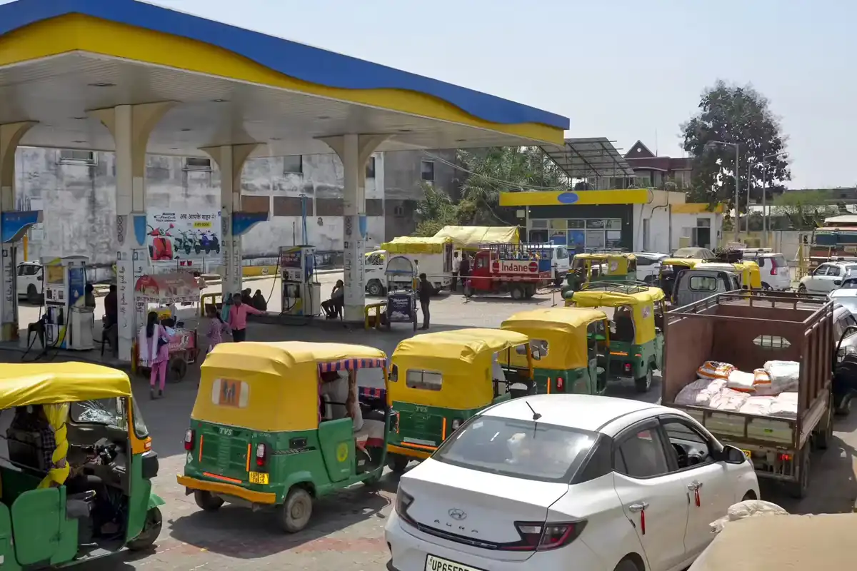 مودی سرکار کی اسرائیل نواز پالیسی کے باعث بھارت میں مہنگائی اور معاشی بحران کا سنگین خطرہ