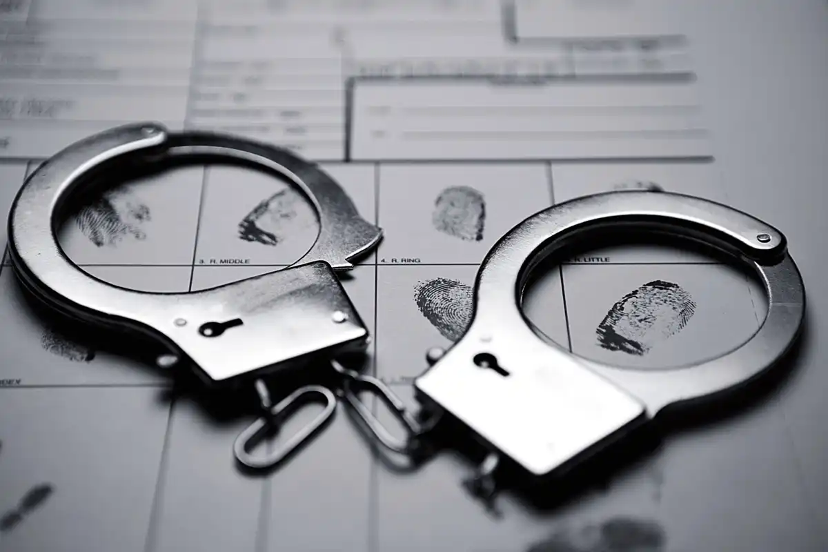 پنجاب بھر میں 3 ماہ کے دوران 11 ہزار سے زائد منشیات فروش گرفتار