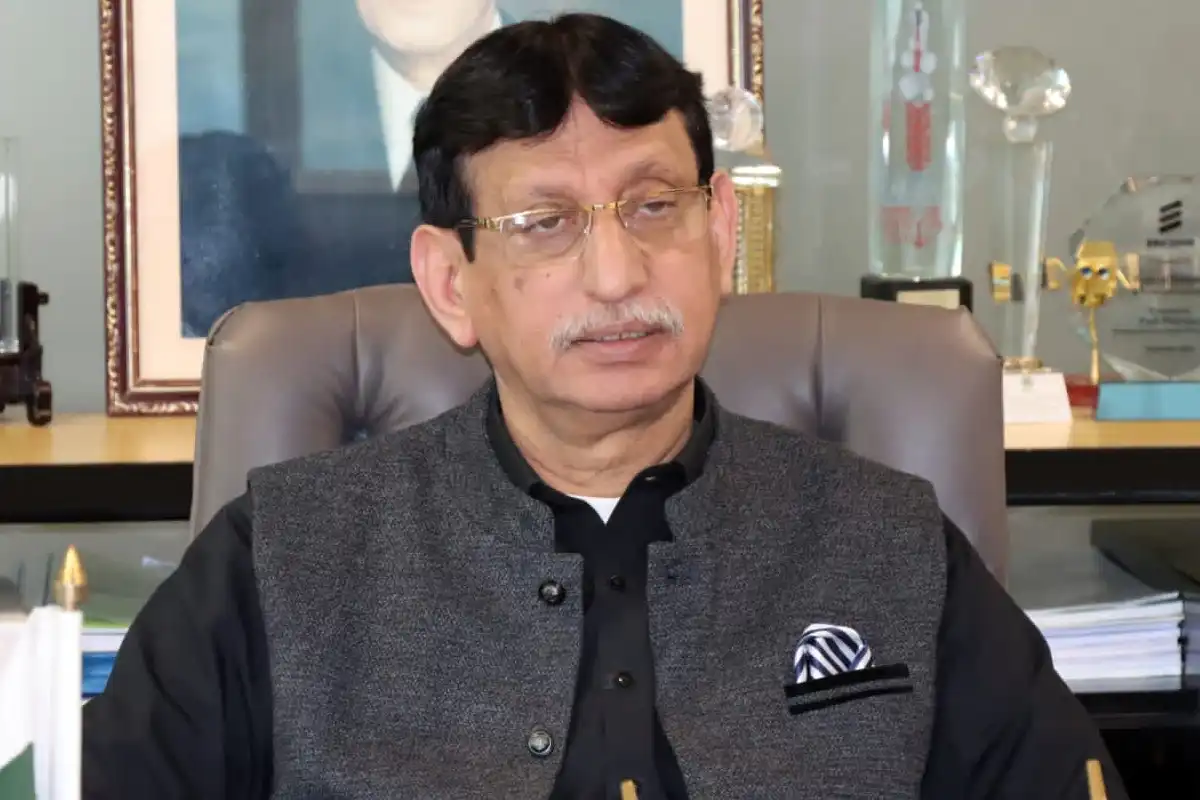 اعتماد میں لیئے بغیر گورنر سندھ کو ہٹایا گیا، امین الحق