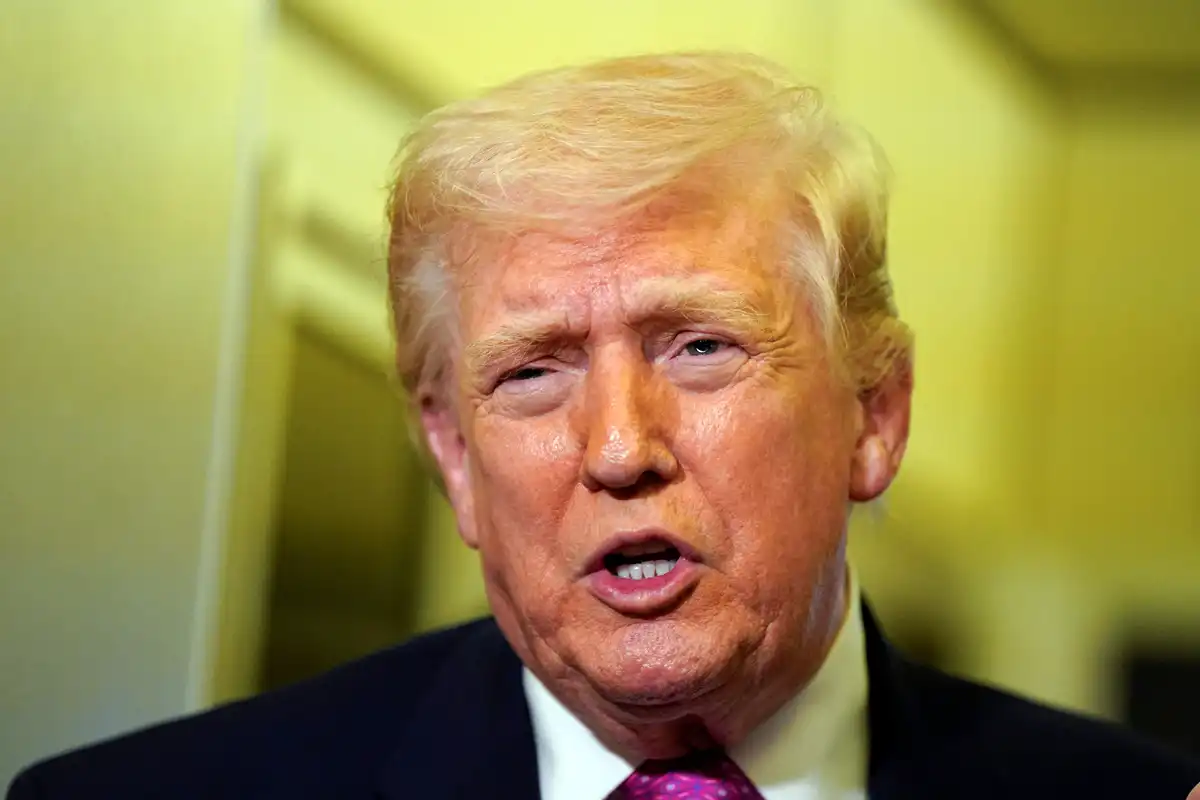 آبنائے ہرمز میں بحری جہازوں سے ایرانی کی فیس وصولی پر سخت ایکشن ہوگا، ٹرمپ