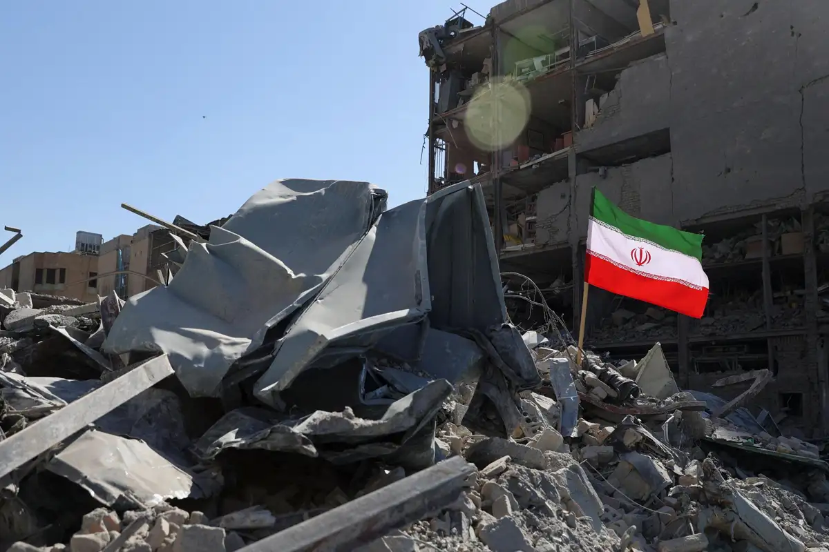 امریکہ اور اسرائیل نے ایران میں 105 سویلین مقامات کو نشانہ بنایا، ہلالِ احمر