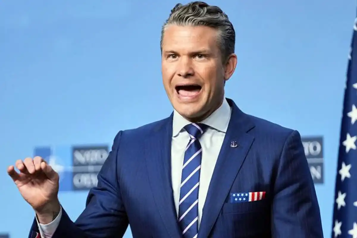 ایران جنگ کو مذہبی رنگ دینے کا الزام، امریکی وزیر دفاع پر شدید تنقید