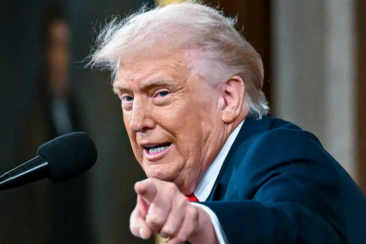 ایران کی نئی قیادت مذاکرات چاہتی ہے، میں نے ہامی بھر لی : امریکی صدر