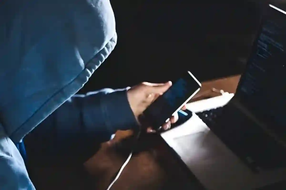 صارفین خبردار!!! موبائل کی ایک چھپی سیٹنگ آپ کا بینک اکاؤنٹ خالی کرسکتی ہے