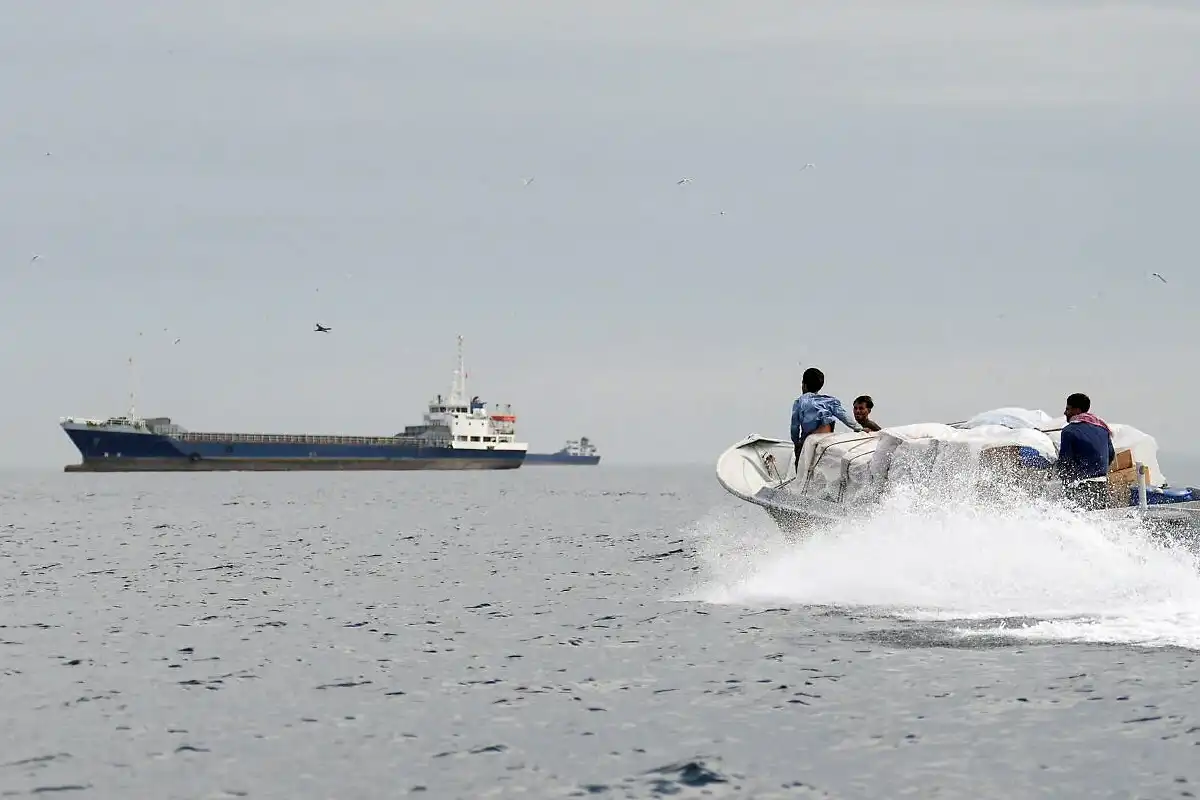 گزشتہ 36 گھنٹوں کے دوران ناکہ بندی سے ایران کی 90 فیصد معیشت کو مفلوج کر دیا، سینٹ کام