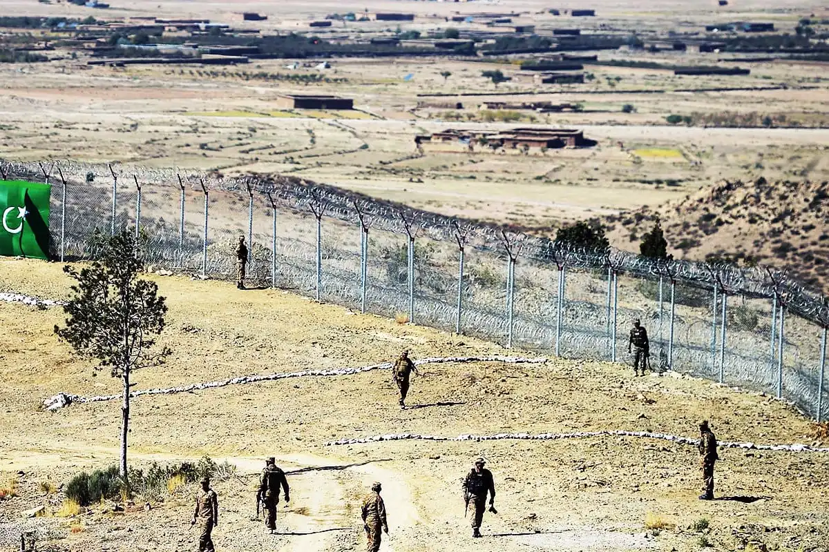 افغان طالبان کی انگور اڈہ میں سول آبادی پر گولہ باری، خواتین اور بچوں سمیت چھ افراد زخمی