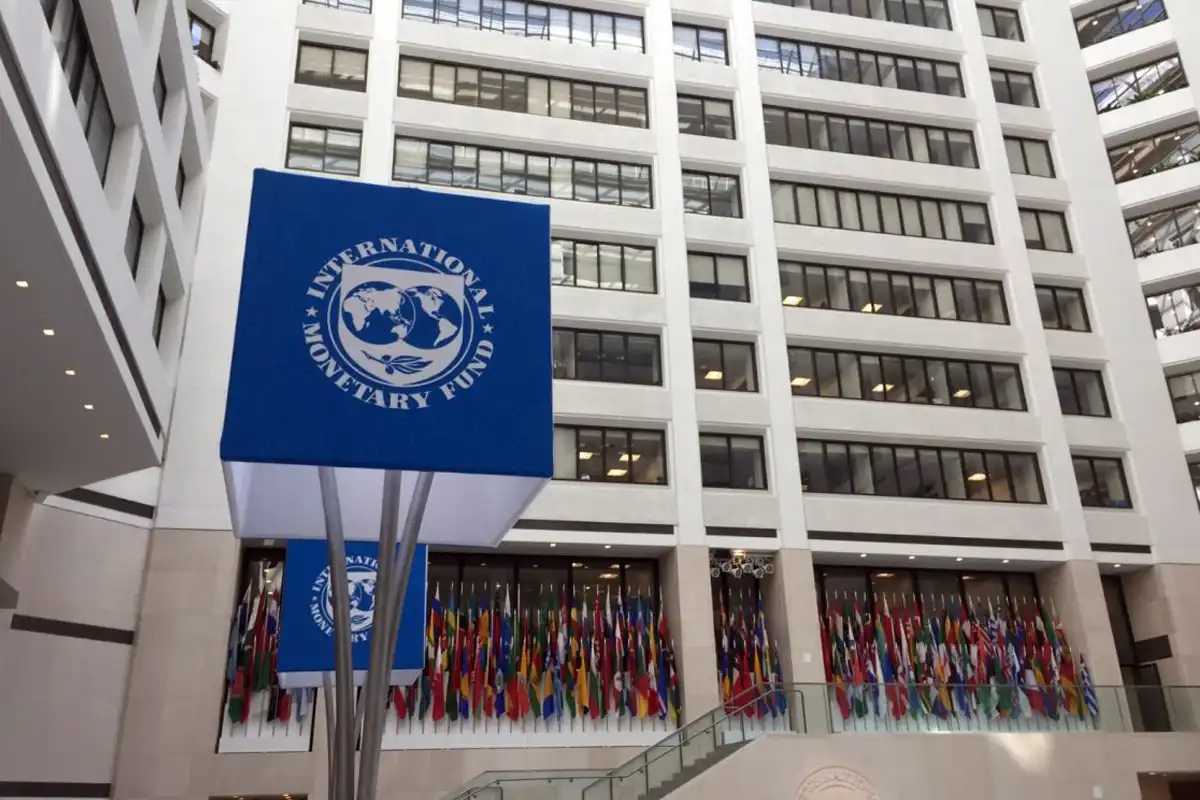 آئی ایم ایف ایگزیکٹو بورڈ کا اجلاس طلب، پاکستان کیلئے 1.2 ارب ڈالر کی قسط متوقع