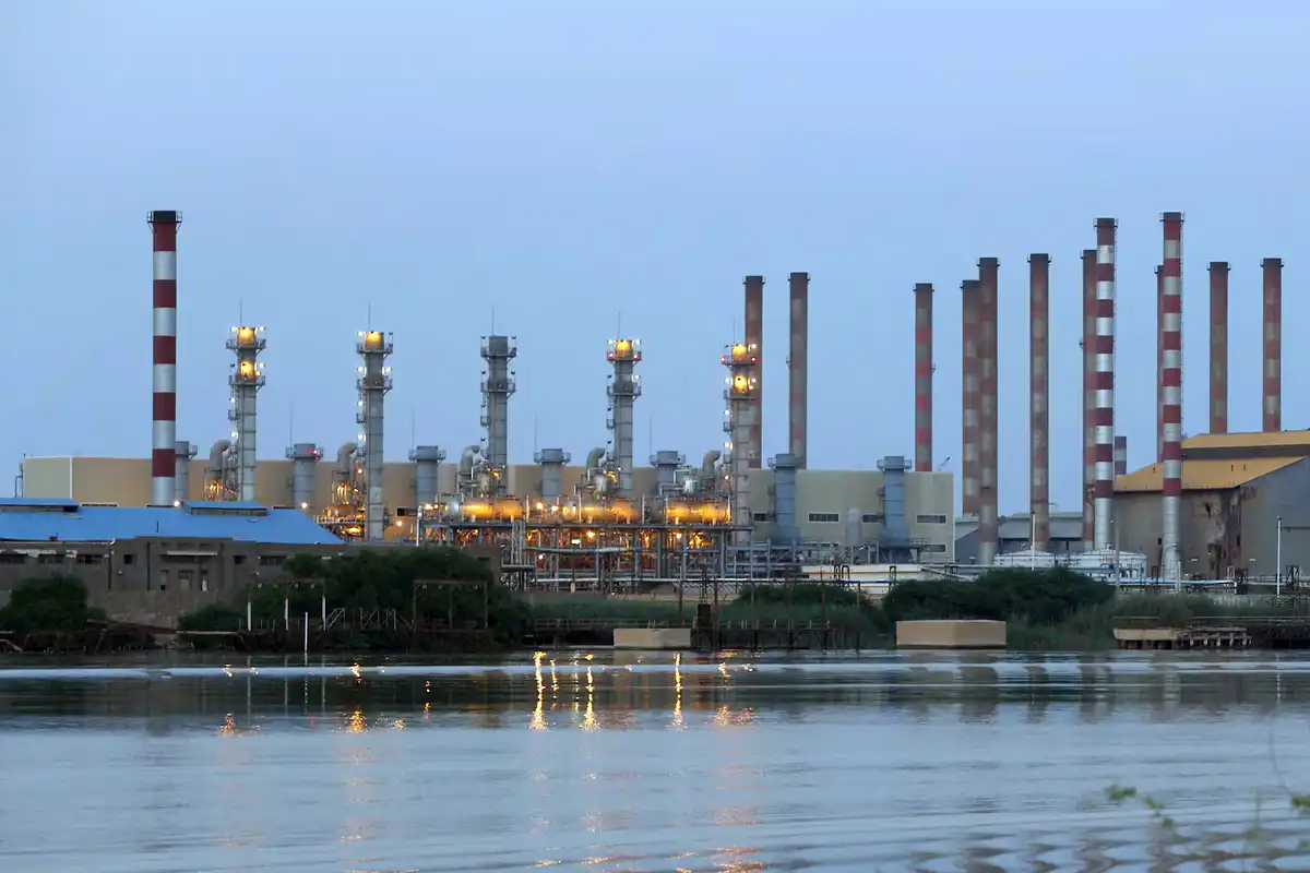 اسرائیل کی جانب سے ایران کی توانائی کی تنصیبات پر حملوں کی تیاری، امریکی اجازت کا انتظار