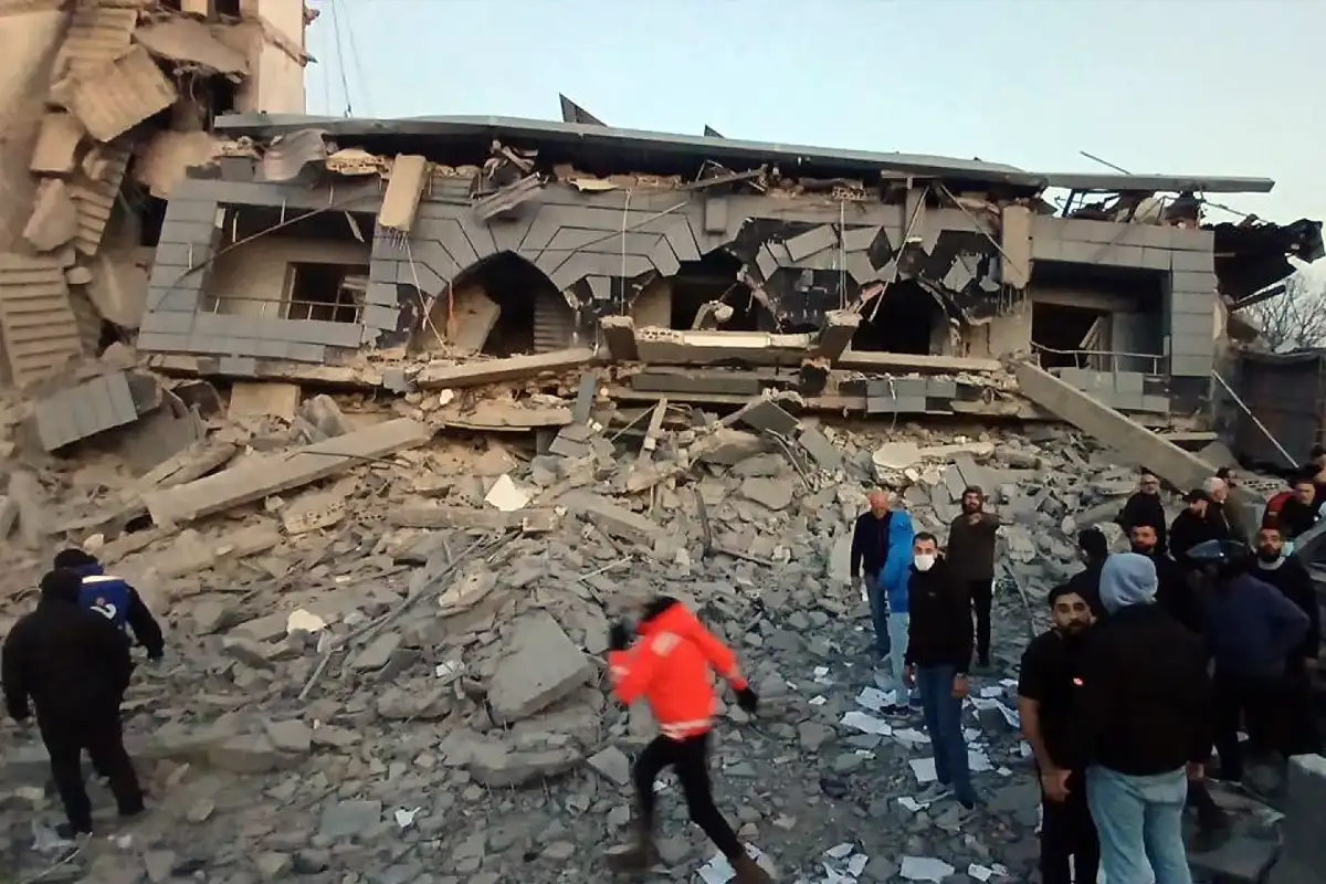 جنوبی لبنان کے شہر صیدا پر اسرائیلی حملہ، 8 افراد شہید