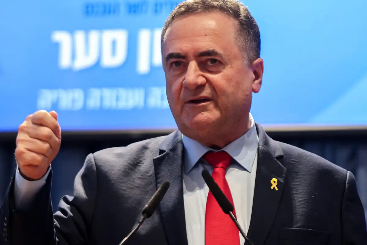 ایران کو پتھر کے دور میں واپس بھیجنے کیلئے امریکہ کے اشارے کا انتظار ہے، اسرائیلی وزیر دفاع