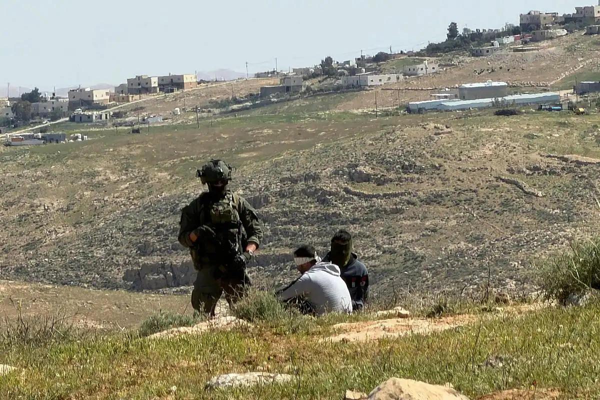 اسرائیلی فوج کی یہودیوں کو یوسف علیہ السلام کے مقبرے تک پہنچانے کی کوشش، جھڑپیں، 50 فلسطینی گرفتار