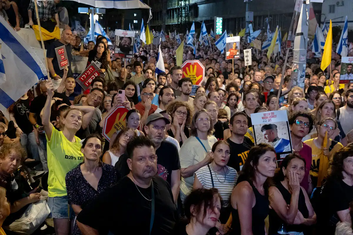 اسرائیل میں نیتن یاہو حکومت کے خلاف لاکھوں افراد کا احتجاج، استعفیٰ کا مطالبہ