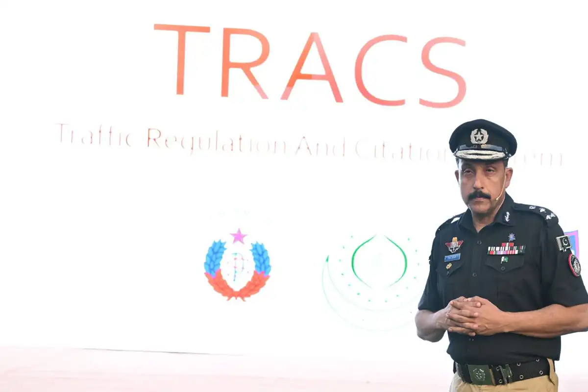 کراچی میں ٹریفک اور جرائم کی نگرانی کیلئے جدید فیس لیس مانیٹرنگ سسٹم کا افتتاح