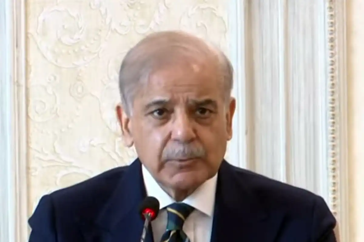 وفاق اور صوبوں میں غیر ضروری ترقیاتی منصوبے روکنے کا حکم، وزیراعظم کا کفایت شعاری پر زور