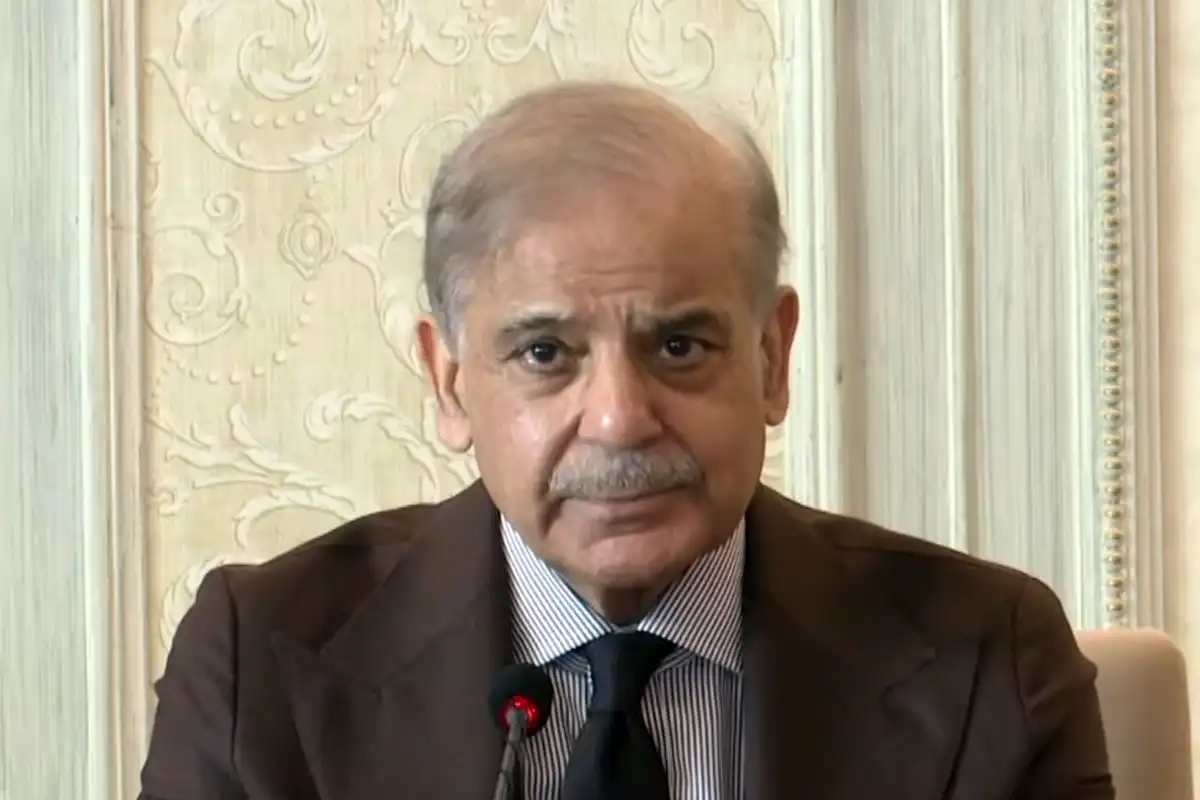 ہفتہ وار تیل کا بل 30 کروڑ سے 80 کروڑ ڈالر ہو گیا، جو ملکی معیشت کیلئے چیلنج ہے، وزیر اعظم