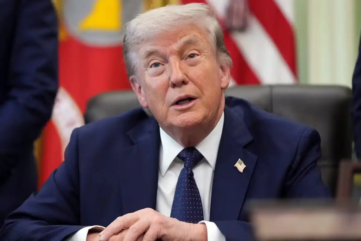 صدر ٹرمپ کا قانونی مدت ختم ہونے کے بعد بھی ایران کیخلاف جارحیت جاری رکھنے کا فیصلہ