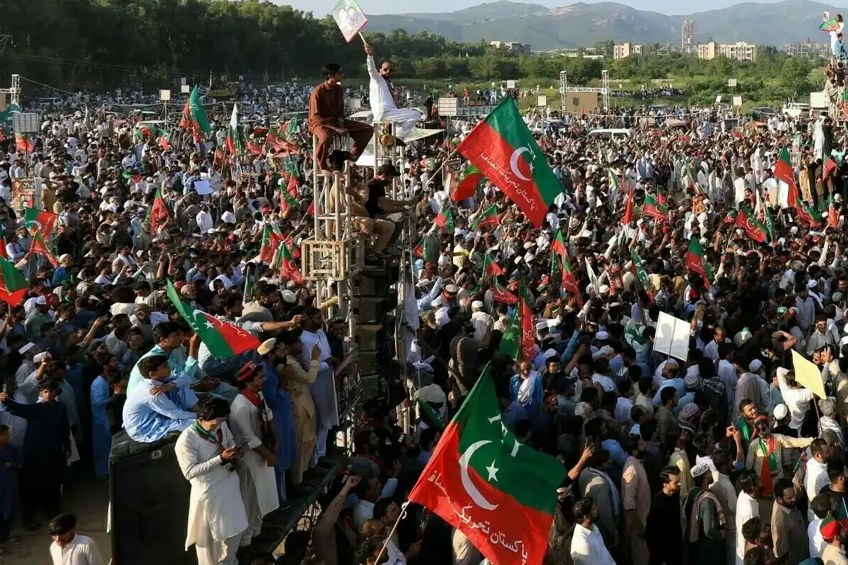 ایران امریکہ جنگ بندی، پی ٹی آئی کا خیرمقدم، پاکستان کے کردار کی تعریف