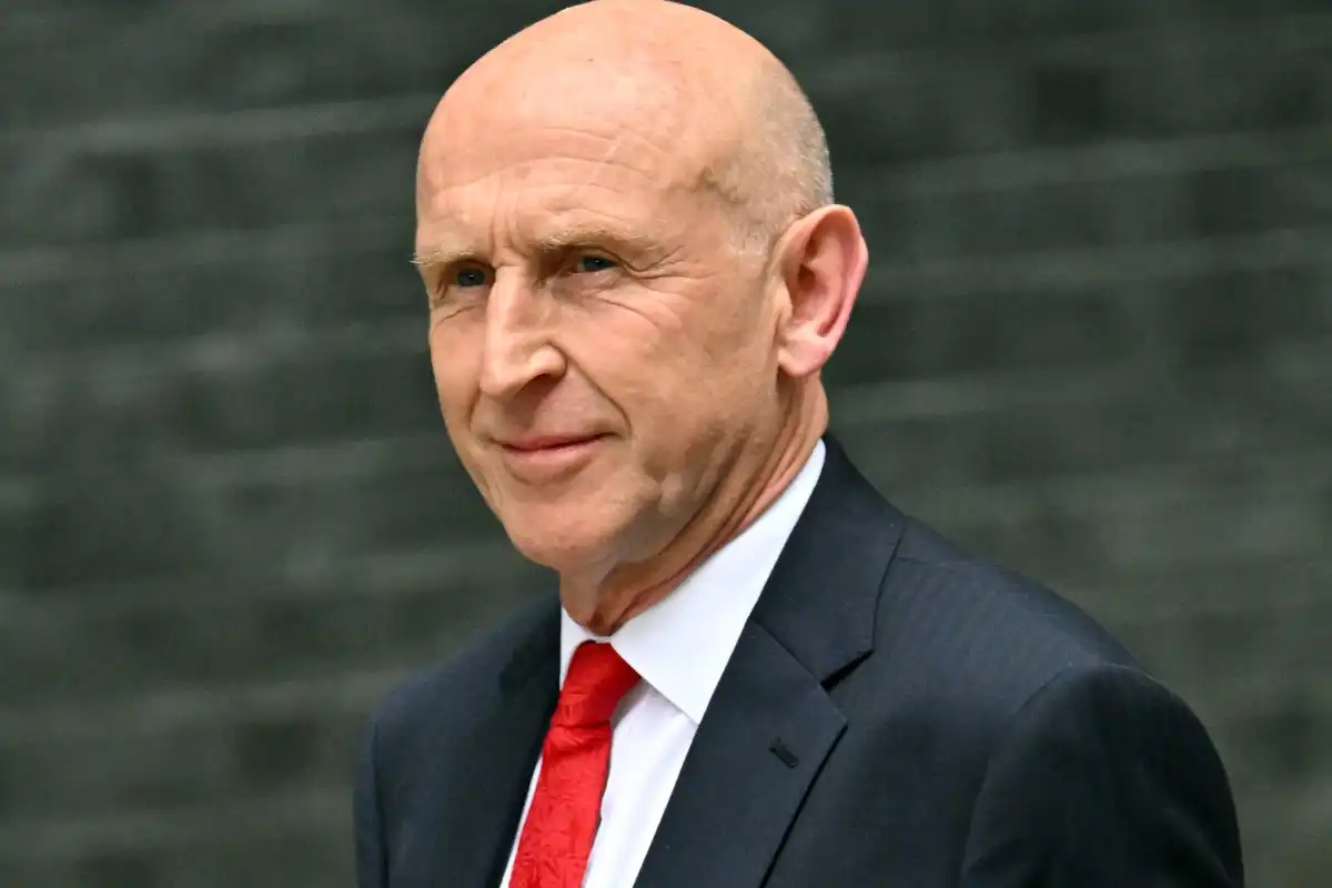 ایرانی حکمتِ عملی اور ڈرون ٹیکنالوجی کے پیچھے روس کا ہاتھ ہے، برطانوی وزیرِ دفاع کا دعویٰ