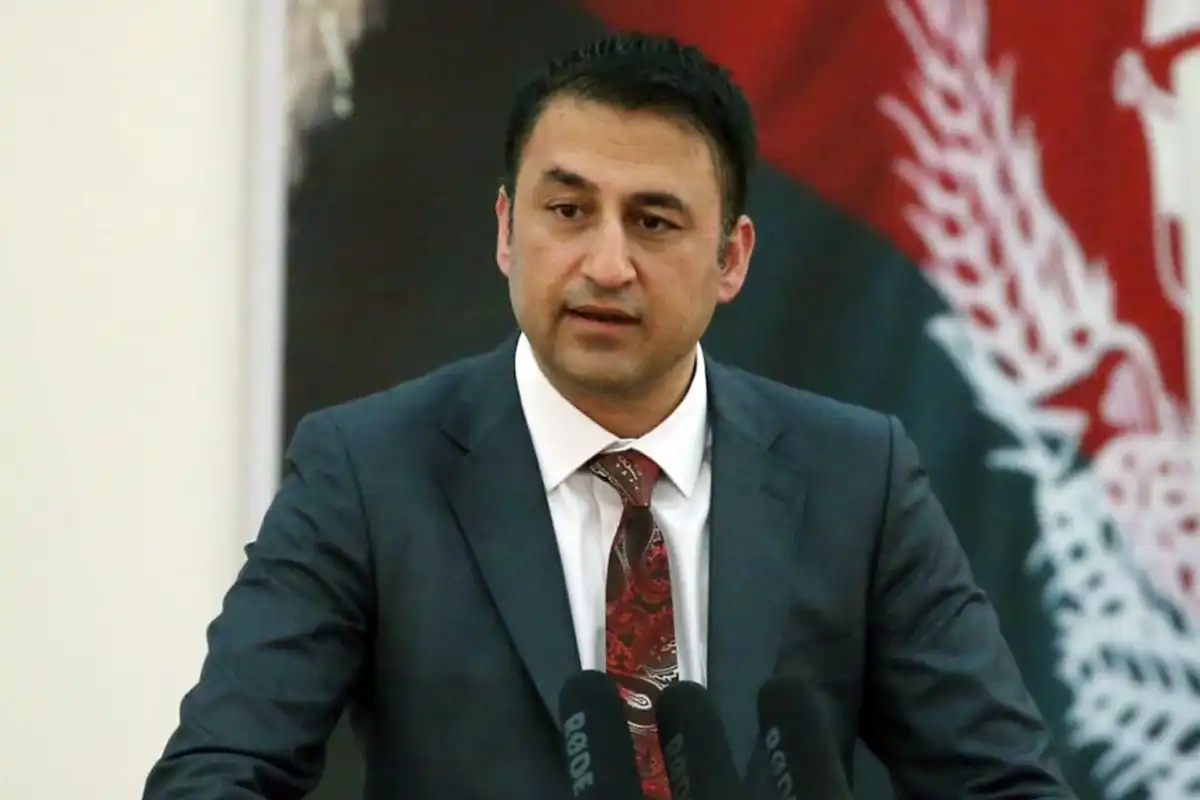 طالبان دہشت گردوں کو محفوظ پناہ گاہیں اور اسلحہ فراہم کر رہے ہیں، سابق اعلیٰ افغان عہدیدار