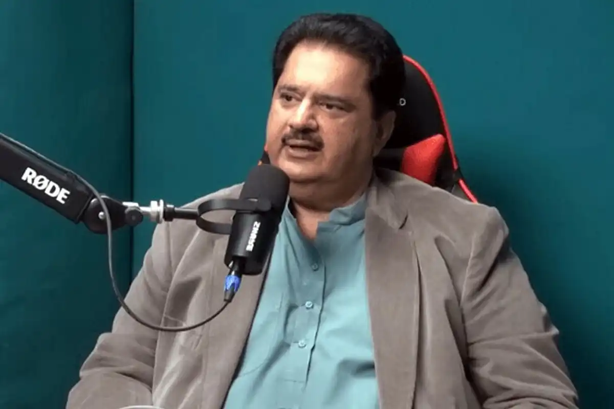 عوام میں جانے کے قابل نہیں رہے، پیٹرول مہنگا کرنے پر نبیل گبول کی تنقید