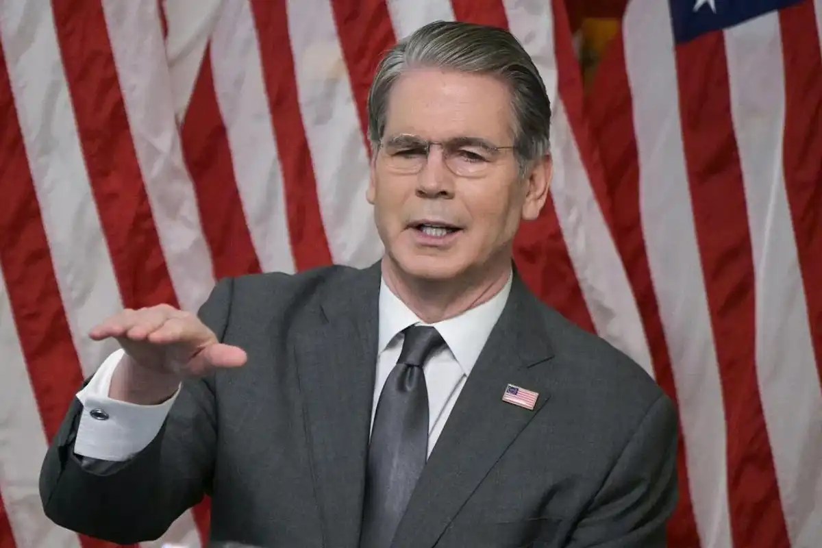 امریکہ کا چین کو ایرانی تیل کی ترسیل روکنے کا فیصلہ