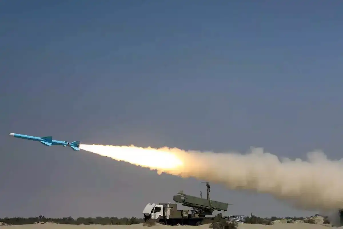 پاسداران انقلاب کا جنگی طیارہ مار گرانے کا دعویٰ، امریکہ کی تردید