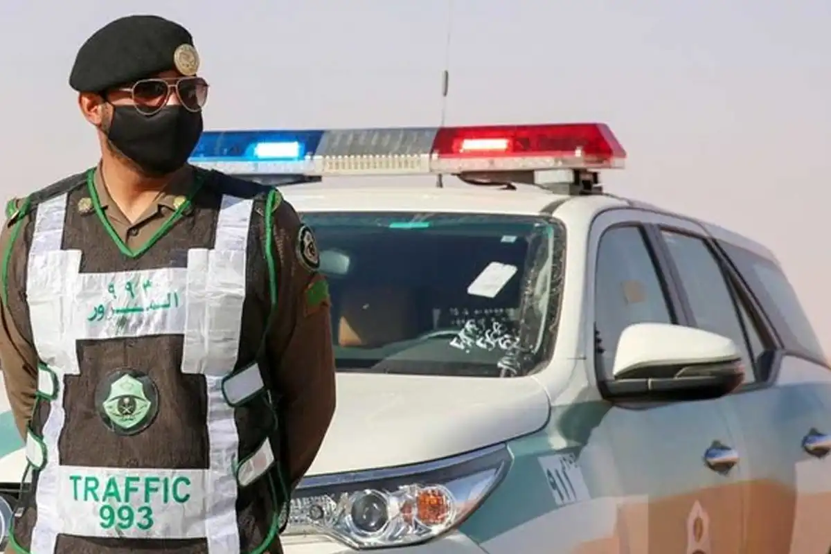 سعودی عرب: ٹریفک پولیس کی گاڑیوں کیلئے حفاظتی ہدایات
