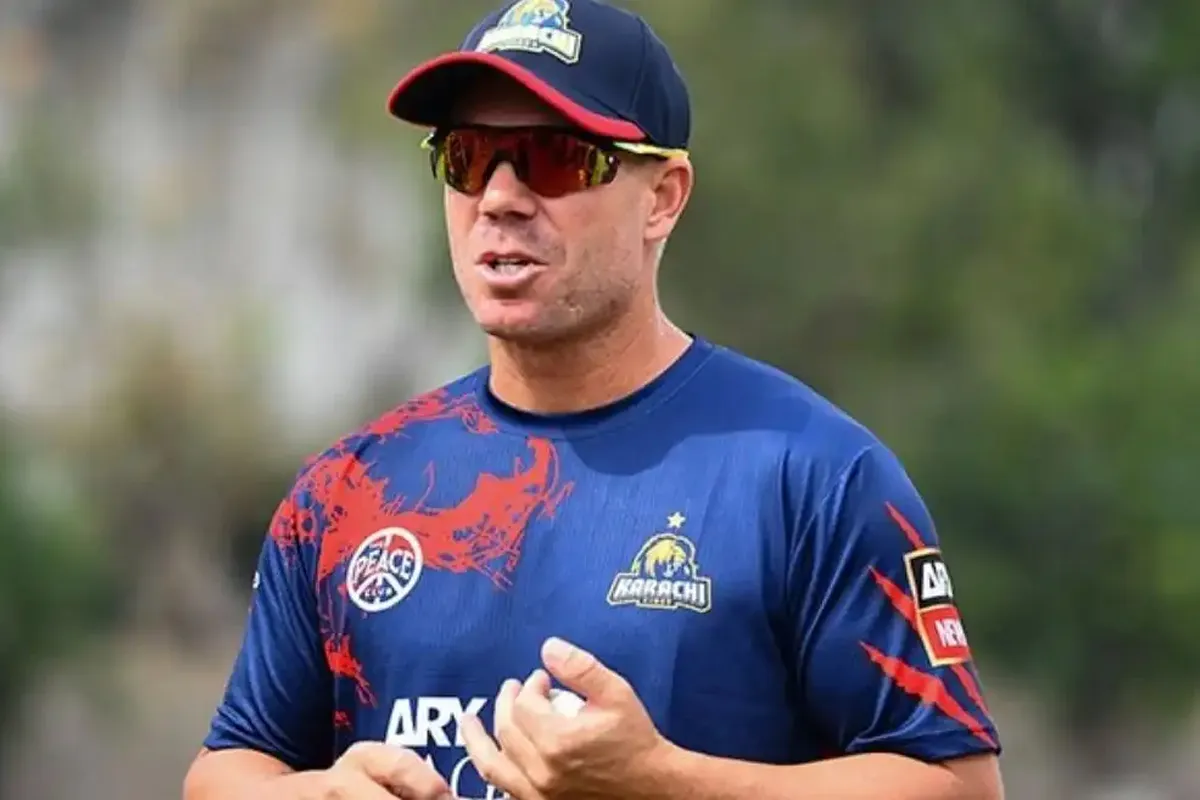 پی ایس ایل چھوڑ کر آئی پی ایل کھیلنے کے مشورے پر ڈیوڈ وارنر کا بھارتی صارف کو کرارا جواب