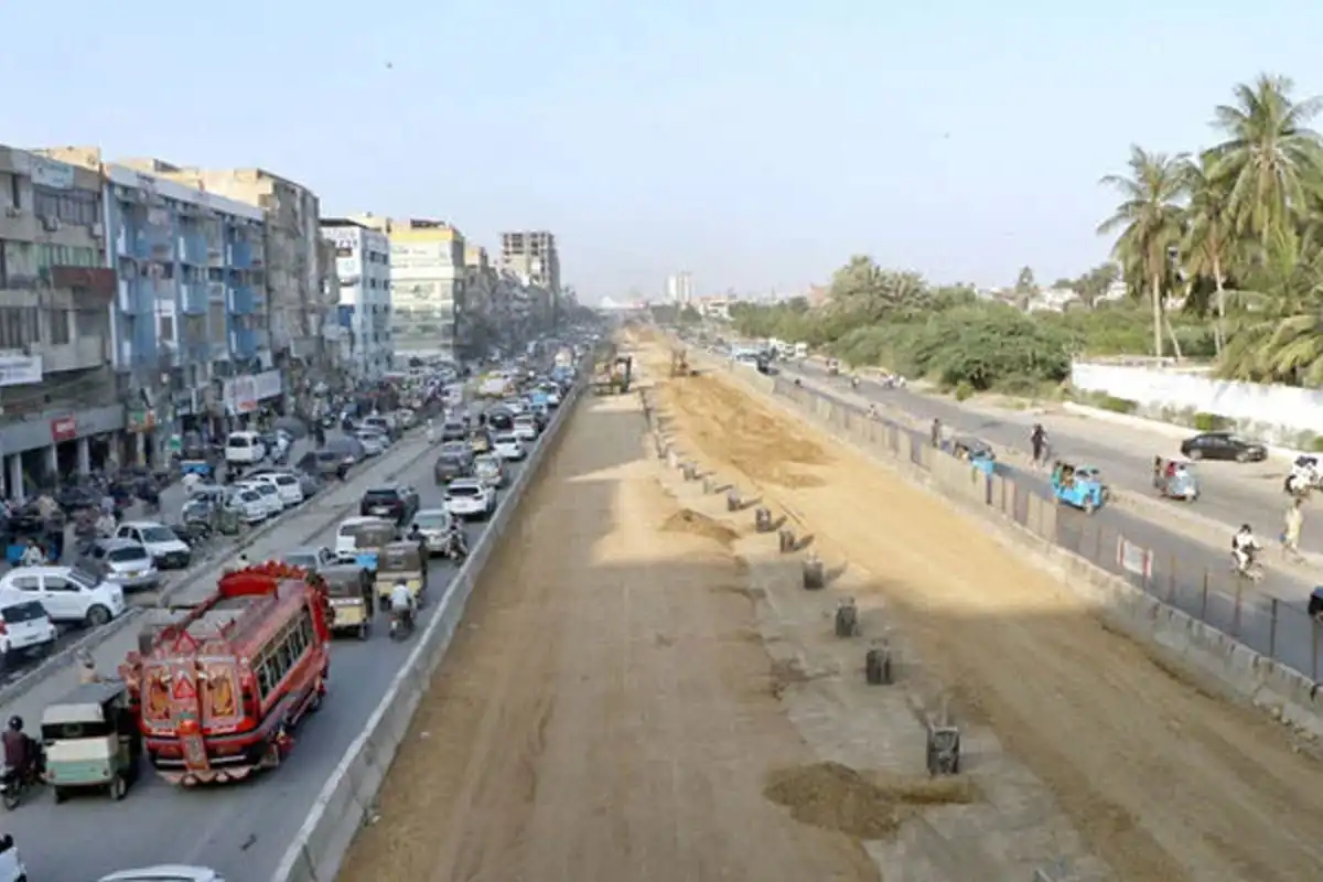 کراچی یونیورسٹی روڈ؛ ایک ایسی کہانی جو کبھی ختم نہیں ہوتی