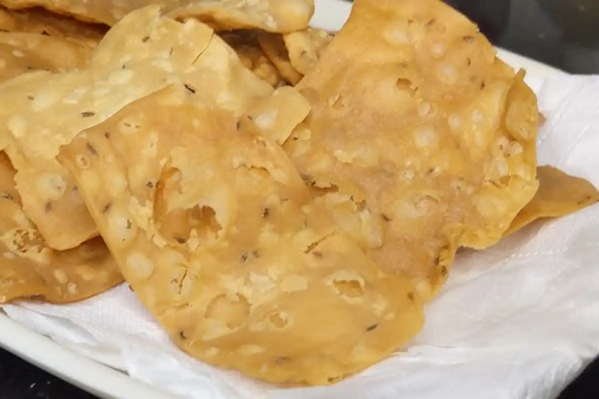 گھر پر خستہ پاپڑی