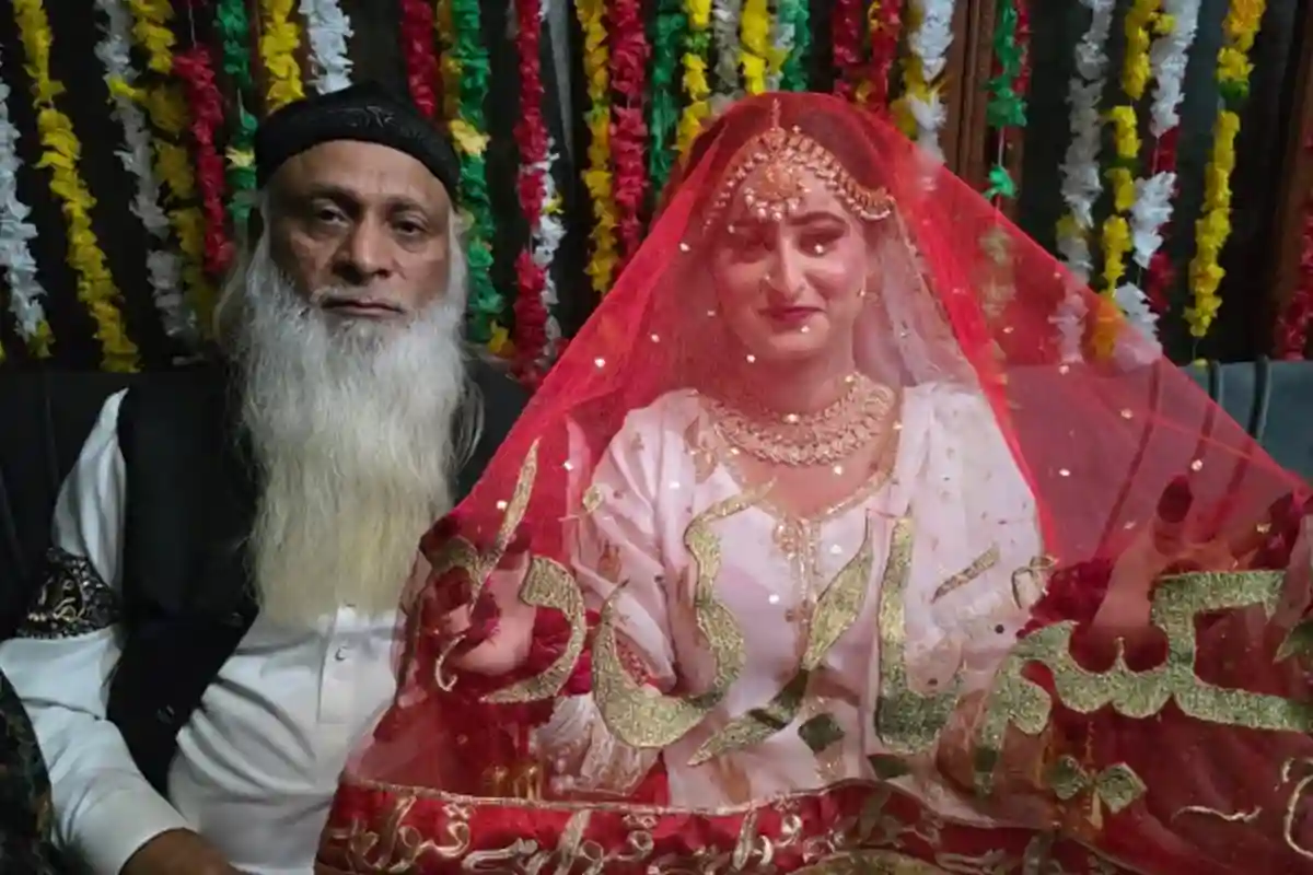 جوان لڑکی سے شادی کے بعد شہرت حاصل کرنے والے 60 سالہ حکیم بابر سے متعلق افسوسناک خبر آگئی