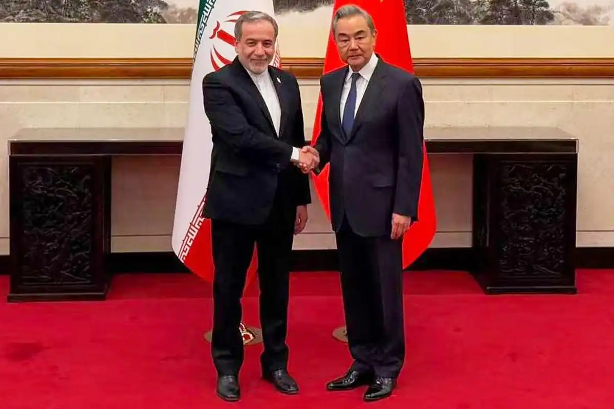 امریکہ ایران تنازع میں چین کی انٹری، بیجنگ نے باضابطہ ثالثی کی پیشکش کر دی