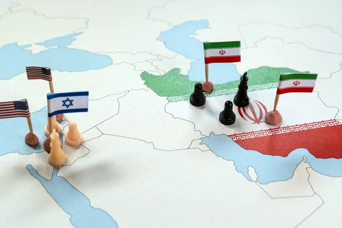 ایران جنگ نے خلیجی ممالک کو اپنی علاقائی اور دفاعی حکمت عملی بدلنے پر مجبور کر دیا