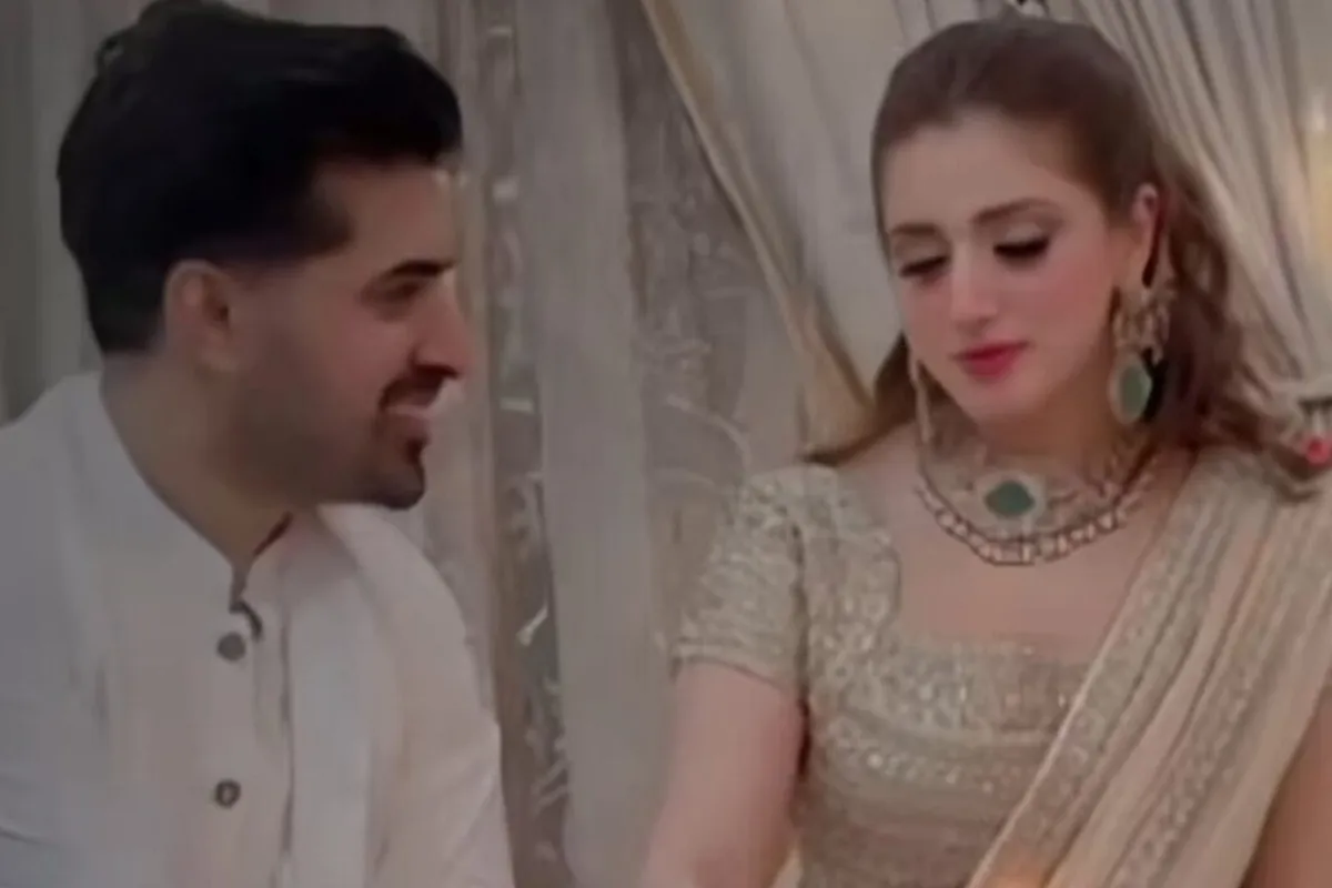 جنت مرزا کی منگنی کی ویڈیو سوشل میڈیا پر وائرل؛ حقیقت کیا؟